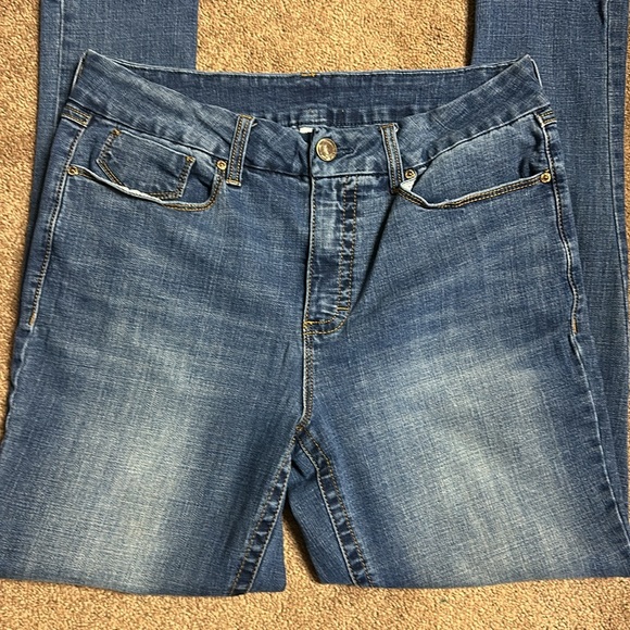 Seven 7 Tummlyless Skinny Jean - Picture 8 of 12